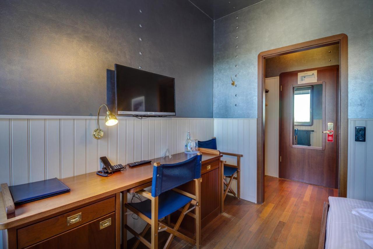 Hotel Doemitzer Hafen Luaran gambar