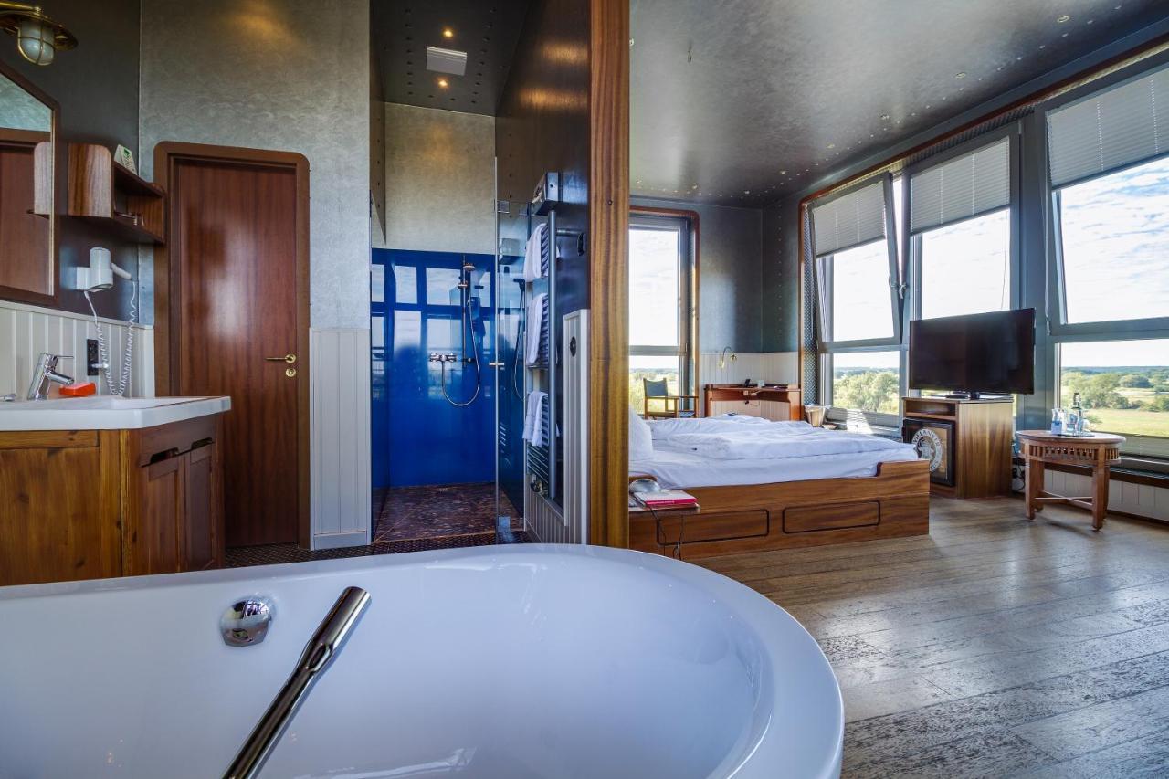 Hotel Doemitzer Hafen Luaran gambar
